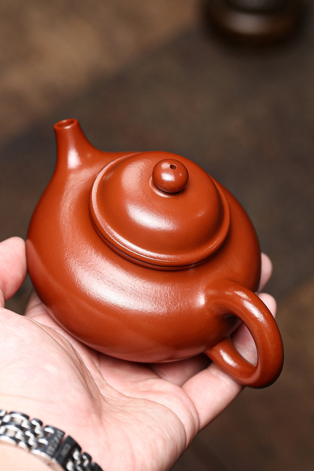 Rong Tian     210cc   - Yixing Zisha Purple Clay Teapot