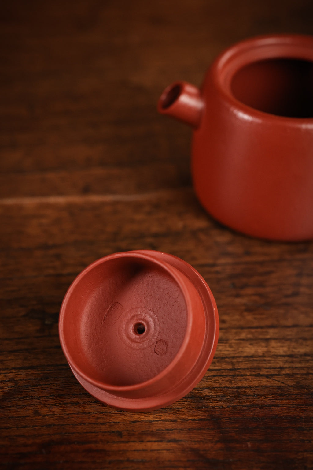 Ju Lun      130cc   - Yixing Zisha Purple Clay Teapot