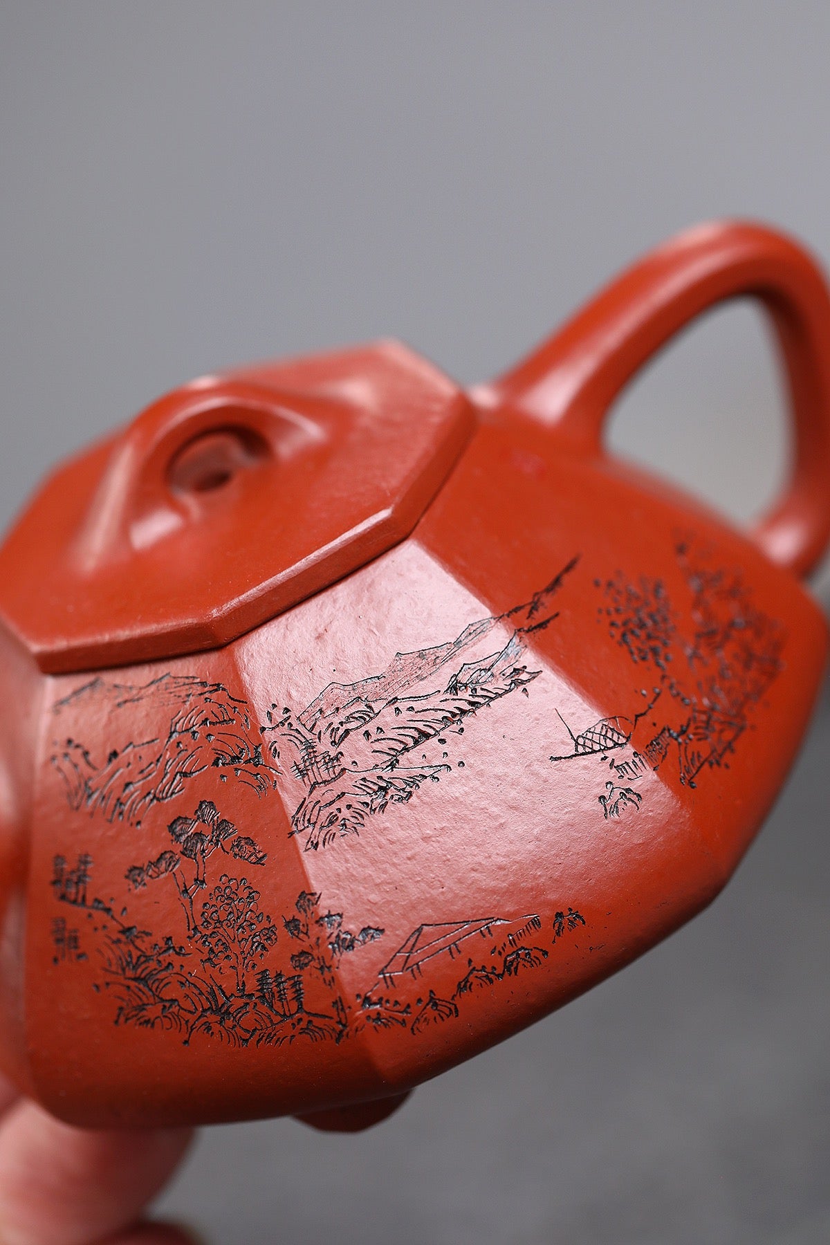 Ba Fang Shi Piao      200cc   - Yixing Zisha Purple Clay Teapot