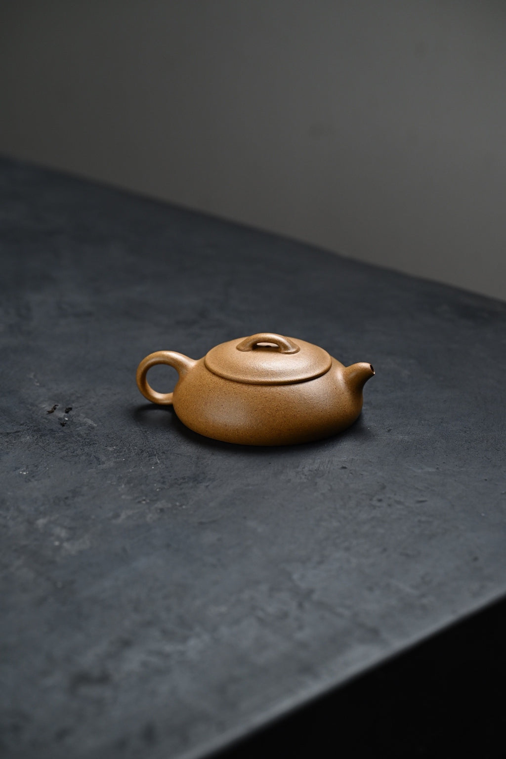 Wu Chen    120cc   - Yixing Zisha Purple Clay Teapot