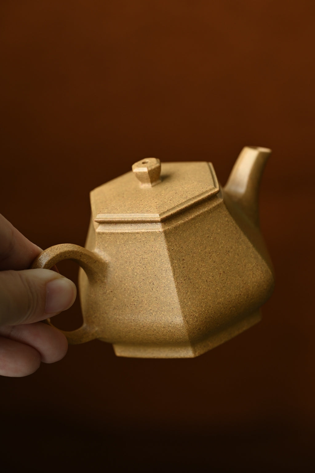 Jin Yun     150cc   - Yixing Zisha Purple Clay Teapot