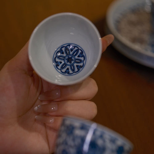 Ba Bao Chan Zhi Bei     -Jingdezhen porcelain