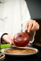 Jin Yu Man Tang    120cc   - Yixing Zisha Purple Clay Teapot