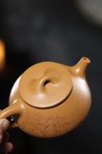 Da Man Piao     300cc   - Yixing Zisha Purple Clay Teapot