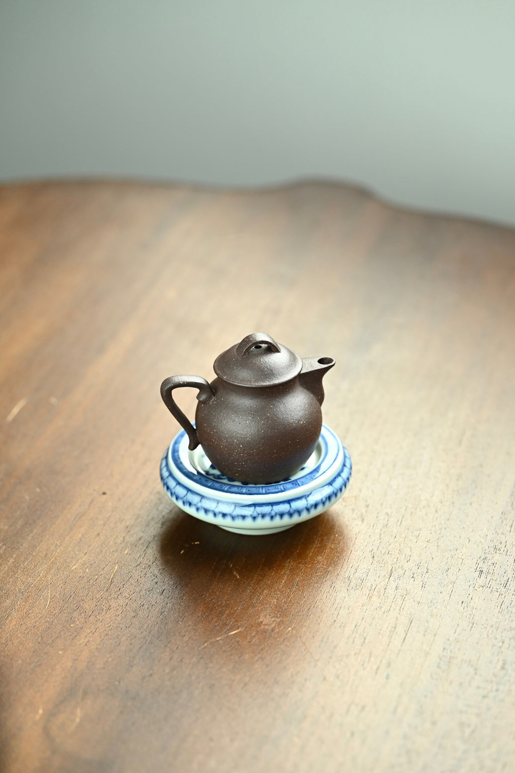 Xiao Gong Mao      110cc   - Yixing Zisha Purple Clay Teapot