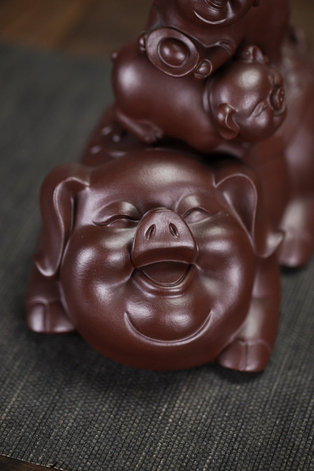 Quan Jia Fu    - Yixing Zisha Handmade Tea Pets