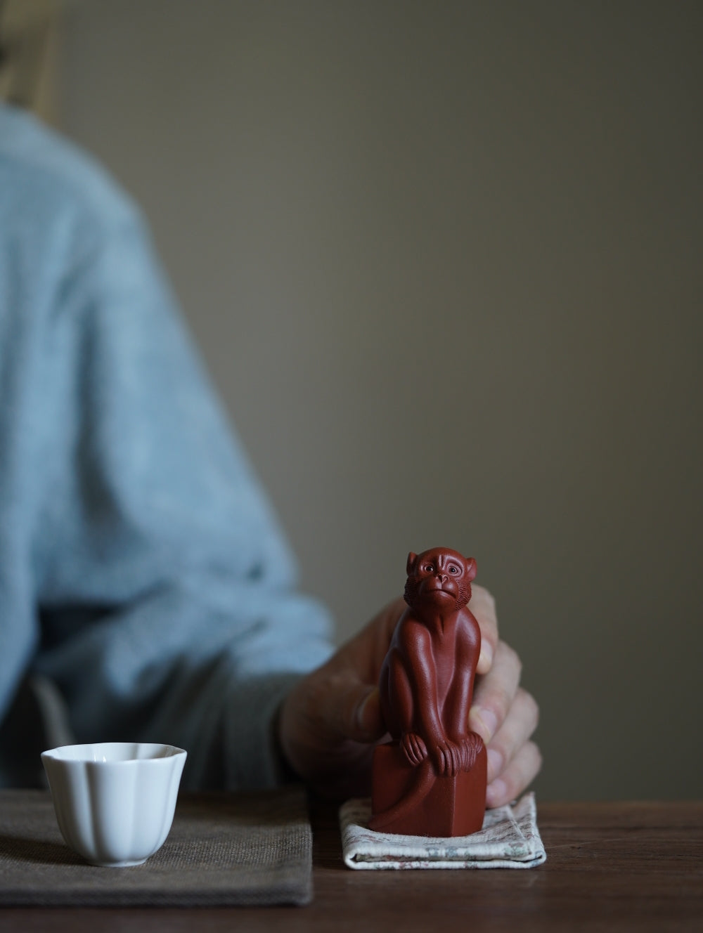 Feng Hou Zhi Xi     - Yixing Zisha Handmade Tea Pets