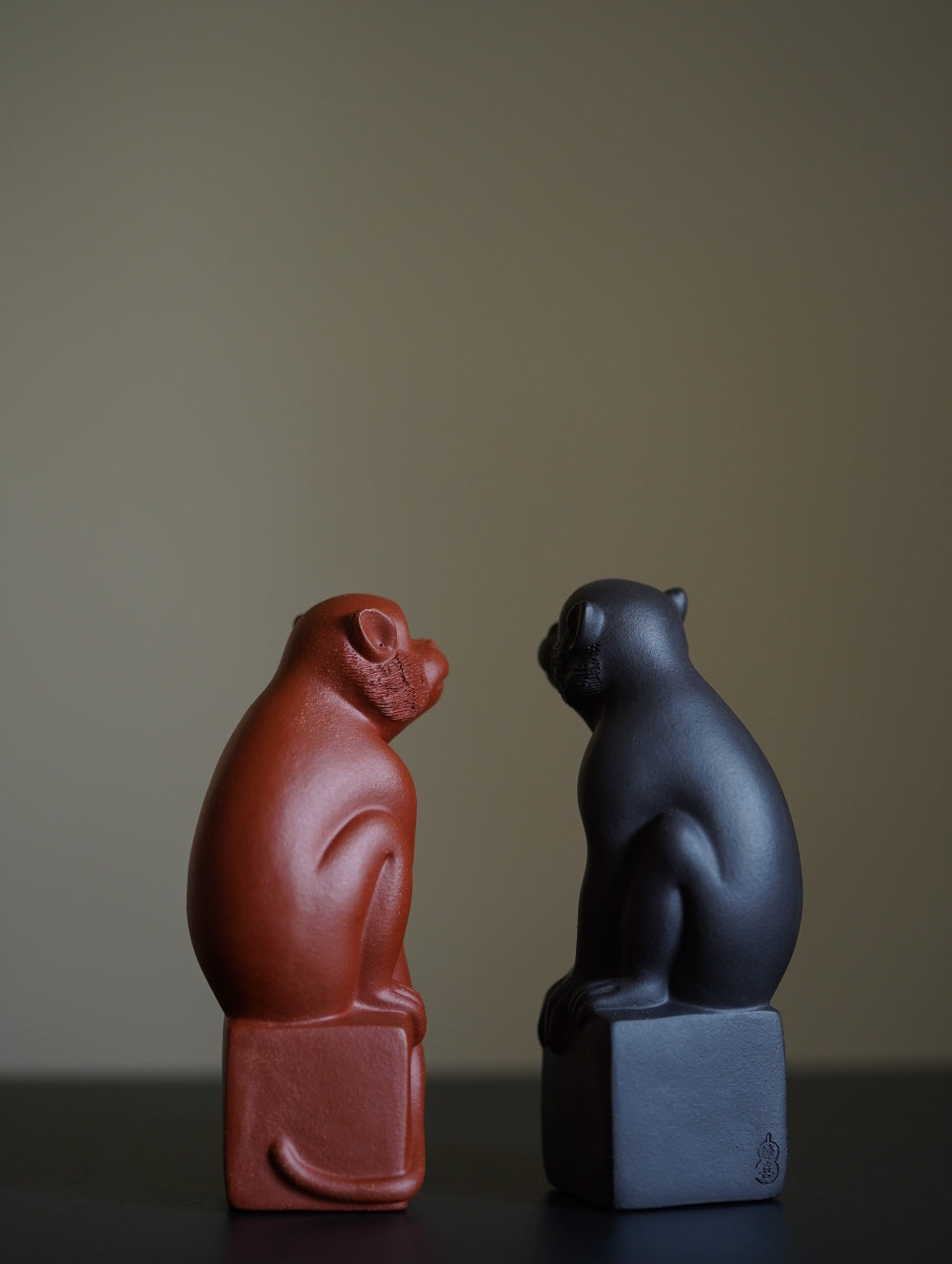 Feng Hou Zhi Xi     - Yixing Zisha Handmade Tea Pets