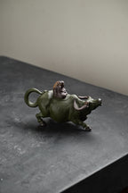 Lao Zi You Xue      200cc   - Yixing Zisha Purple Clay Teapot