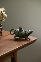 Lao Zi You Xue      200cc   - Yixing Zisha Purple Clay Teapot