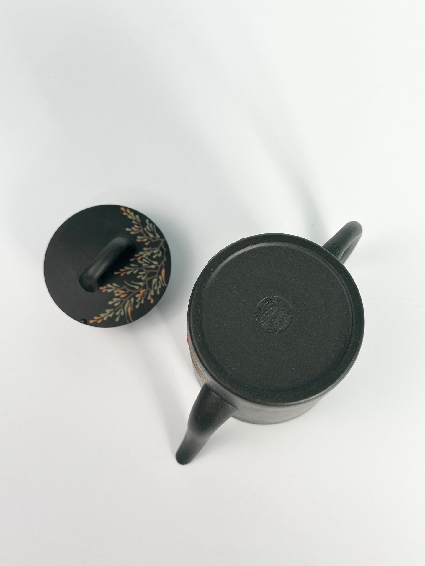 Shuang Xi     175cc   - Yixing Zisha Purple Clay Teapot