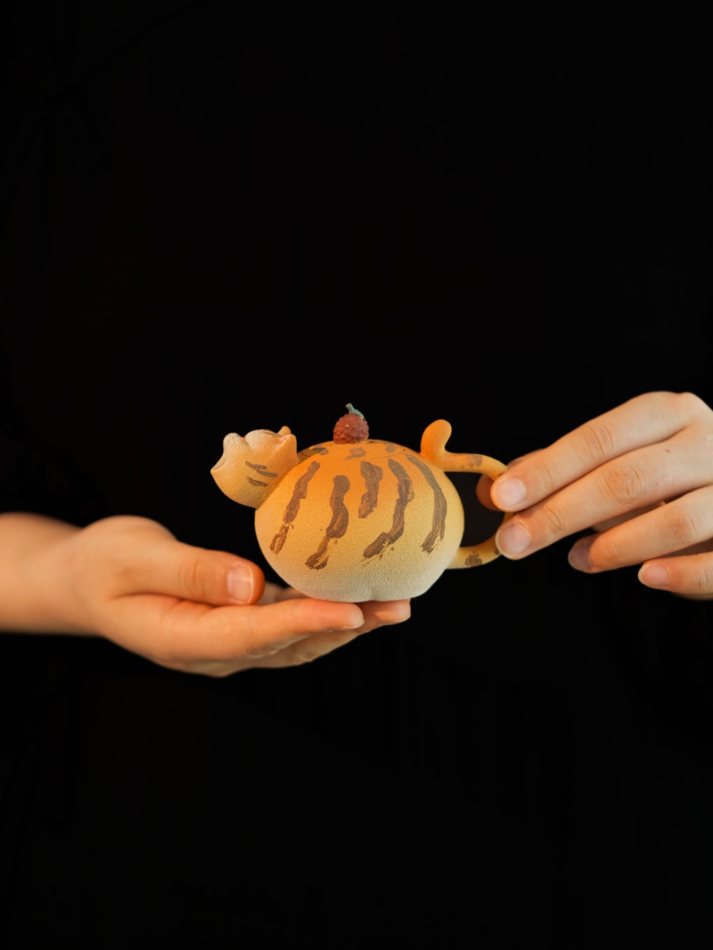 Da Ji Da Li      120cc   - Yixing Zisha Purple Clay Teapot
