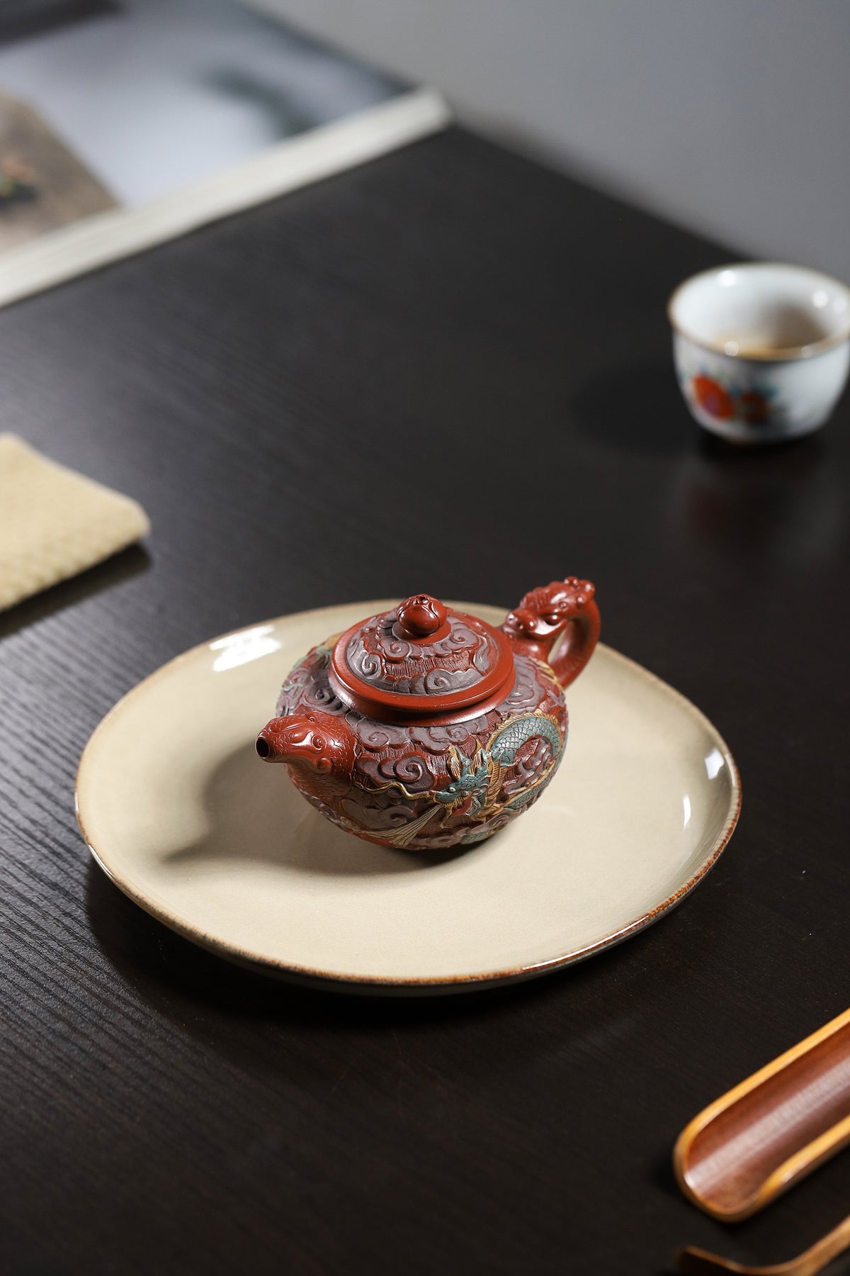 Fu Diao Lian Zi        180cc   - Yixing Zisha Purple Clay Teapot