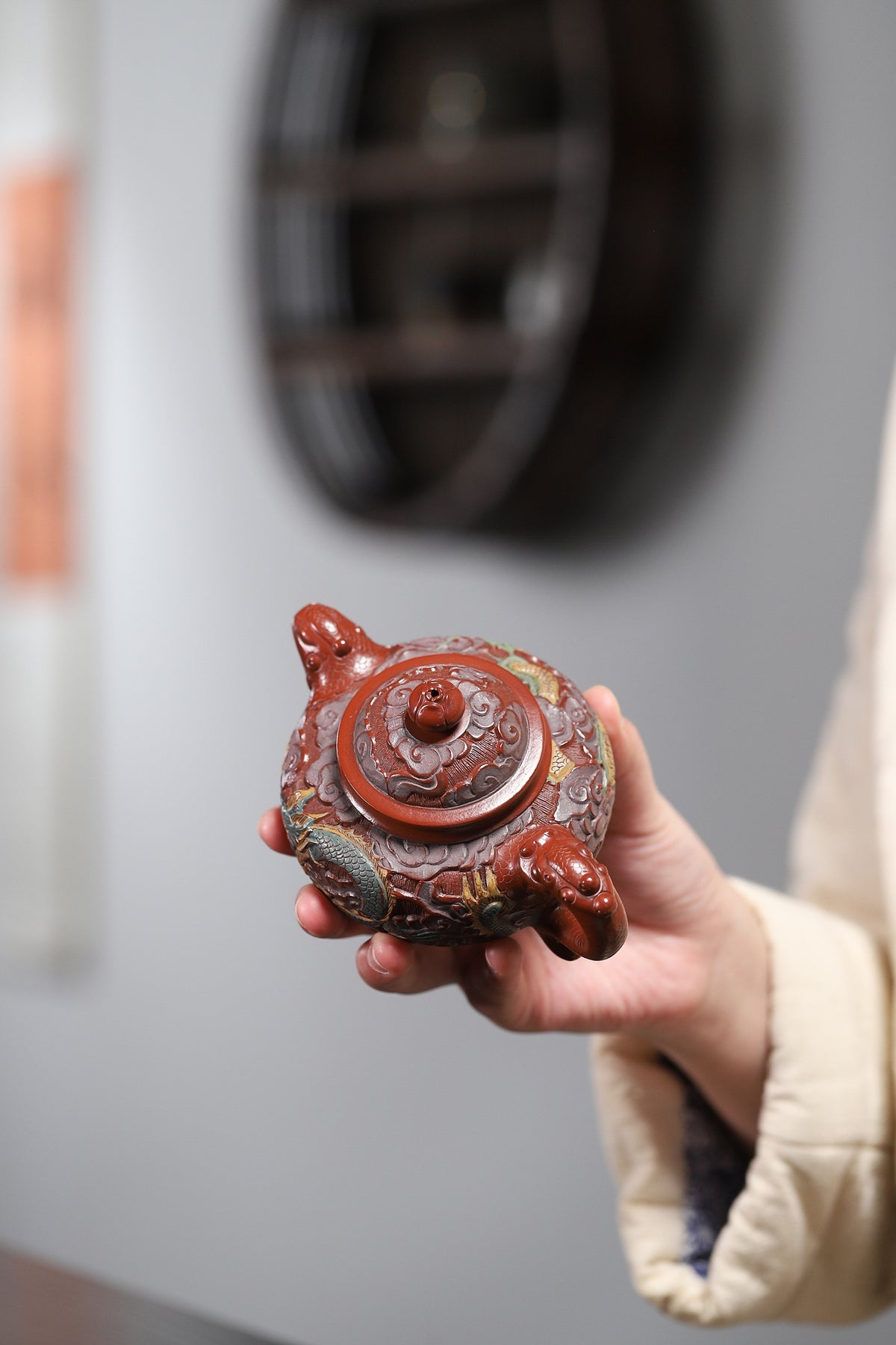 Fu Diao Lian Zi        180cc   - Yixing Zisha Purple Clay Teapot