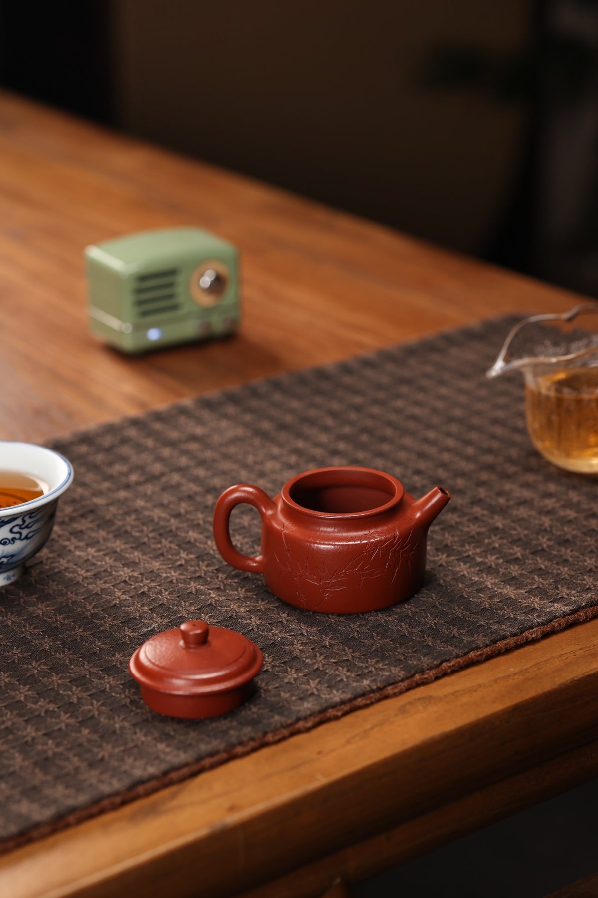 De Zhong      150cc   - Yixing Zisha Purple Clay Teapot