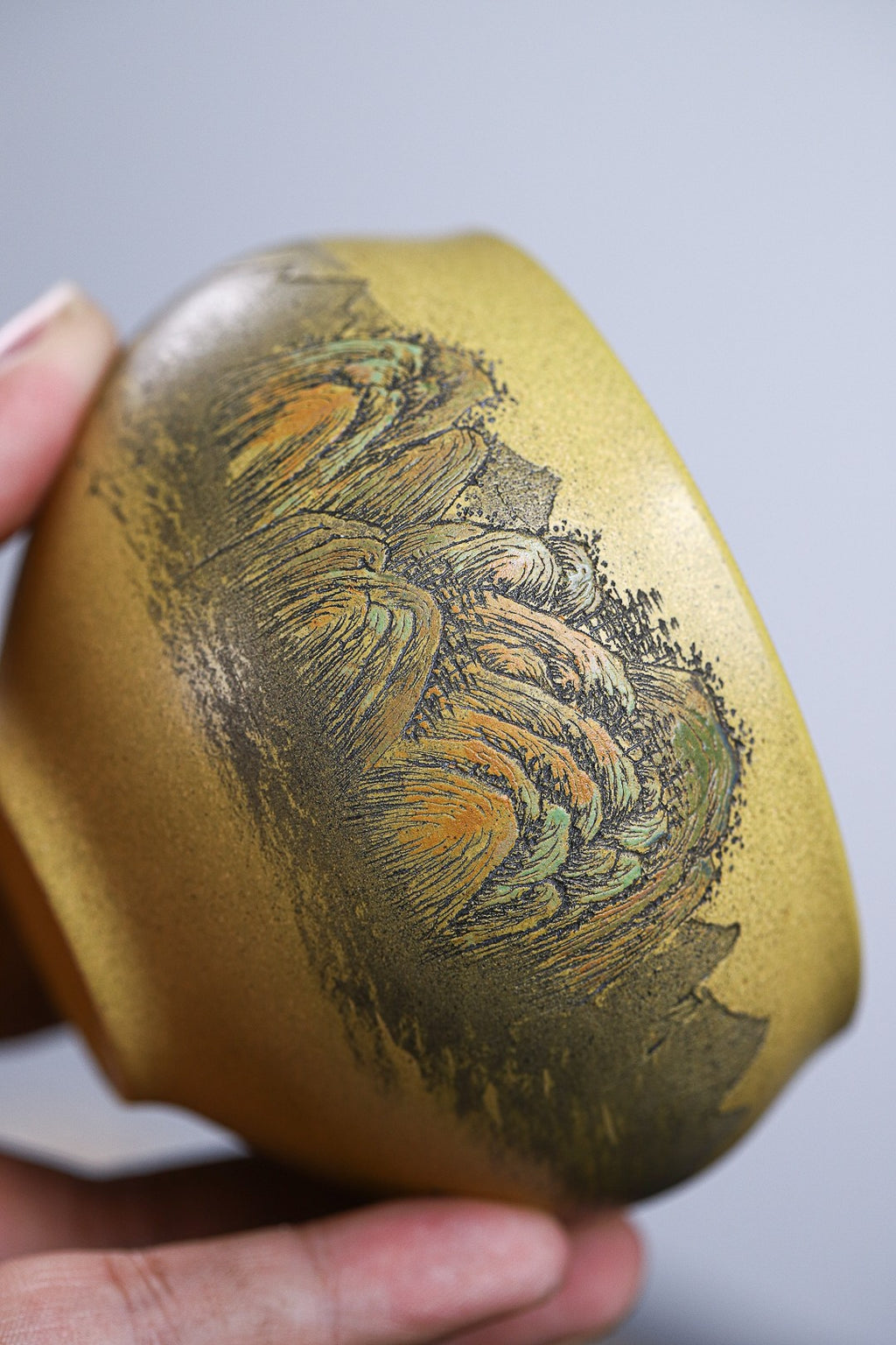 Shan Shui Ru Hua         180cc  - Yixing Zisha Purple Clay  Cup
