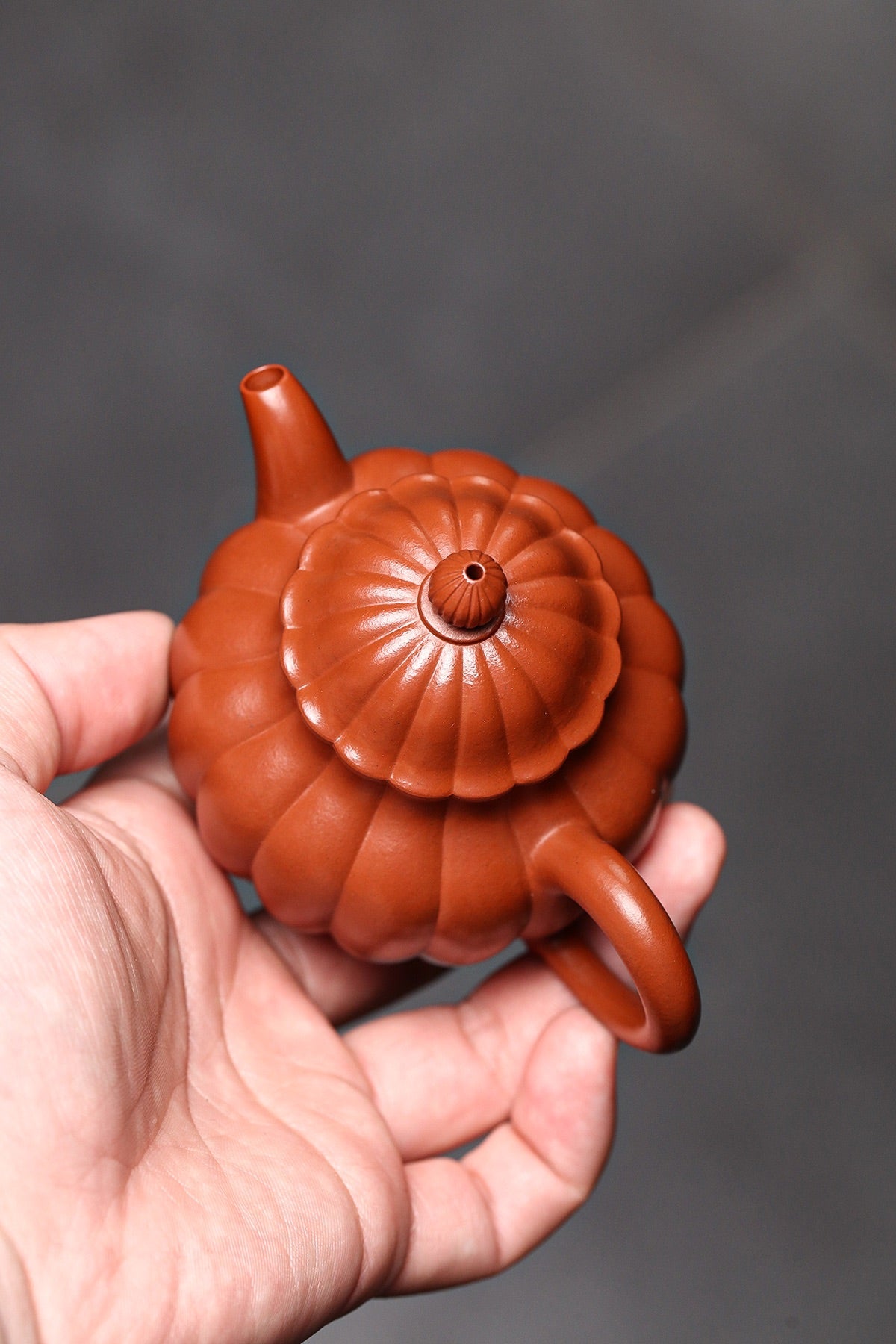 Ju Ban       130cc   - Yixing Zisha Purple Clay Teapot