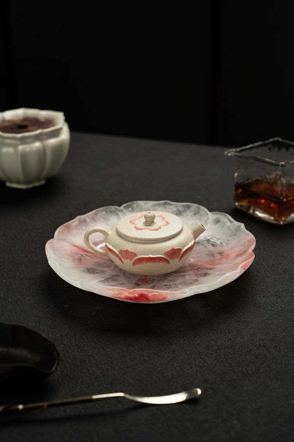 Jing Yuan      100cc   - Yixing Zisha Purple Clay Teapot