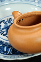 Yu Lin       120cc   - Yixing Zisha Purple Clay Teapot