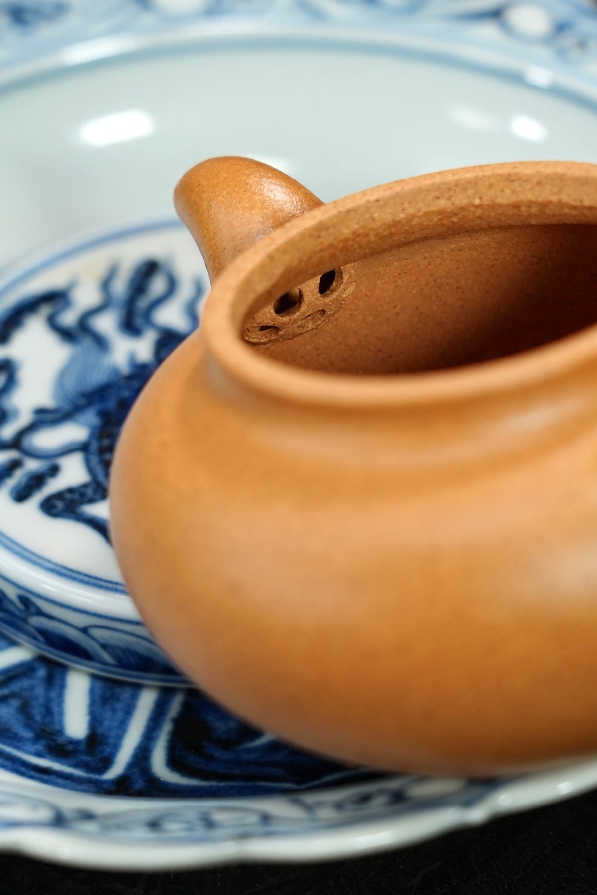 Yu Lin       120cc   - Yixing Zisha Purple Clay Teapot