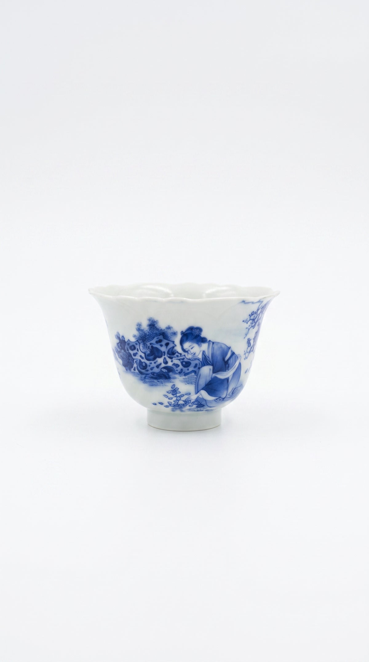Hand-painted Blue White Beauty Floral Rim Tasting Teacup       130ml   -Jingdezhen porcelain